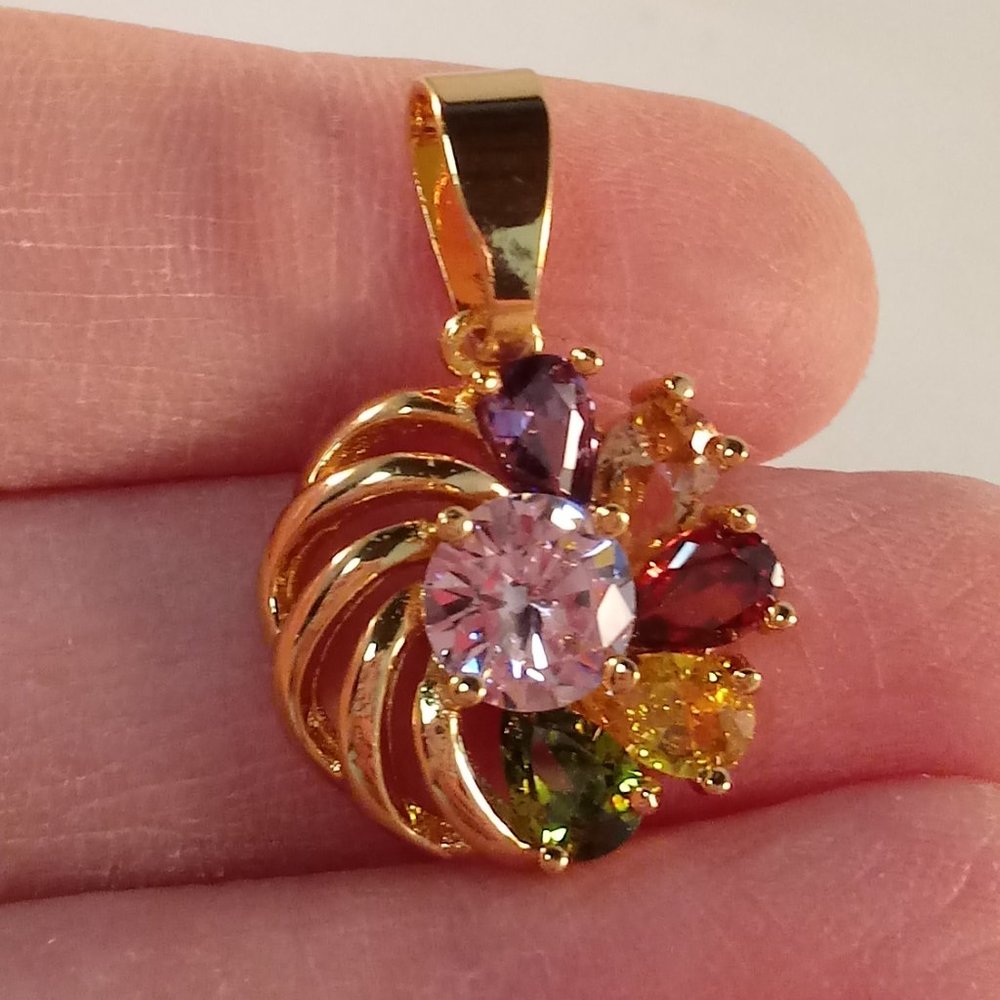 18K Yellow Gold Filled Flower Swirl Multi Color Diamond Zircon Pendant Women's